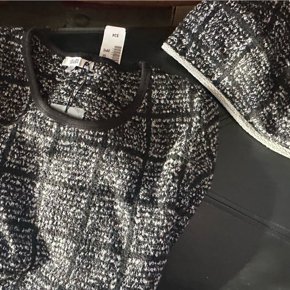 Black and White Textured Shirt with Matching Scarf